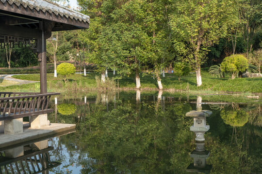 重慶大足龍水湖公園湖心亭