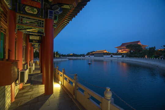 八仙過(guò)海會(huì)仙閣夜景