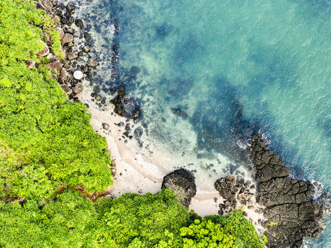 海南儋州龍門激浪礁石