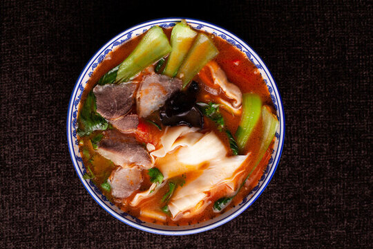 牛肉燴面