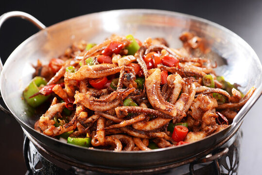 干鍋魷魚(yú)須