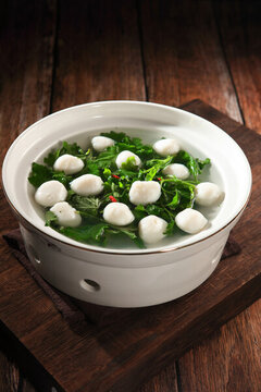 菊葉魚圓湯