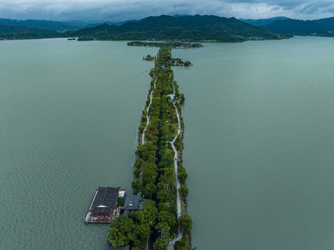 東錢湖長堤