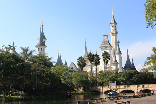 精靈城堡全景