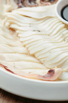 白灼大魷魚(yú)