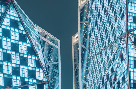 柳州風(fēng)晴港玻璃幕墻建筑燈光