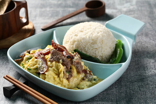 滑蛋牛肉飯