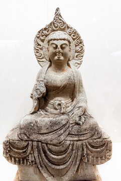 仿宋石雕佛坐像