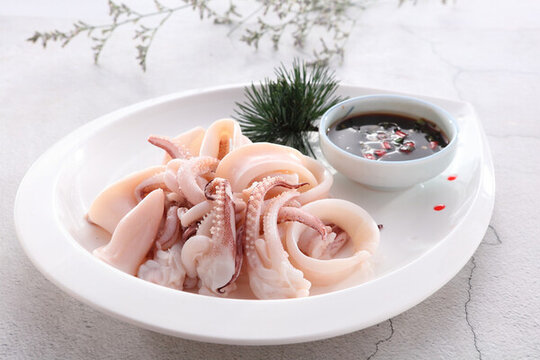 白灼鮮魷