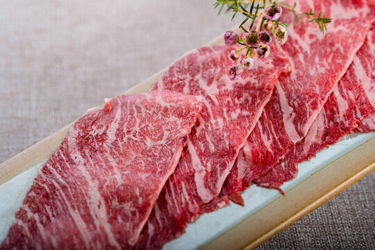 牛勁肉