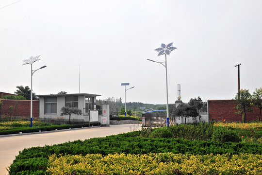 工廠大門(mén)