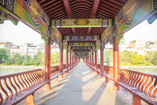 風(fēng)雨橋