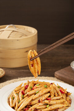 炒莜面魚(yú)