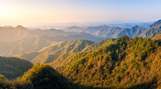 山川山脈森林日落夕陽自然景象