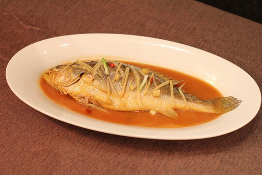 臺州家燒大黃魚