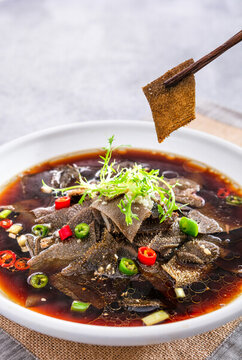 熱熗黑毛肚