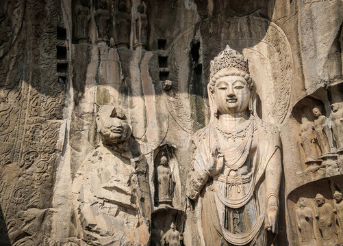 洛陽(yáng)龍門石窟