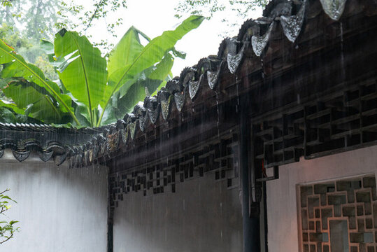 海棠春塢雨景