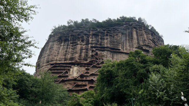 麥積山石窟