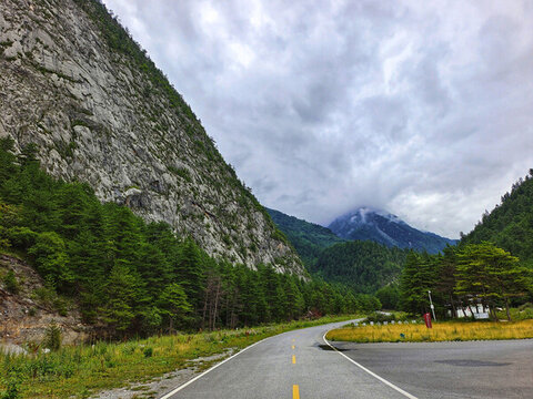 清靜山路