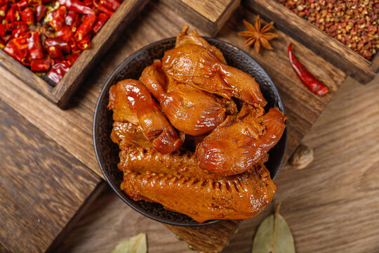 鹵肉拼盤(pán)