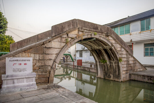 石拱橋