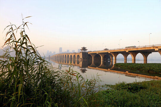 漢陽墨水湖大橋