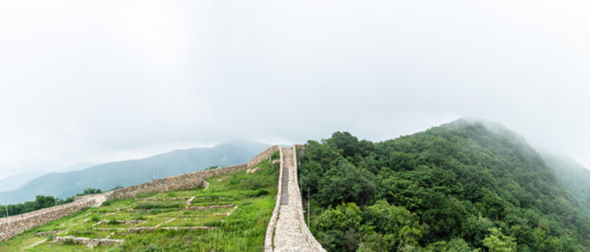 北京九眼樓長城自然風光全景圖