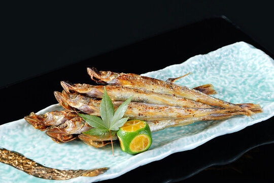 日式香煎小魚