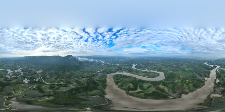 派連河