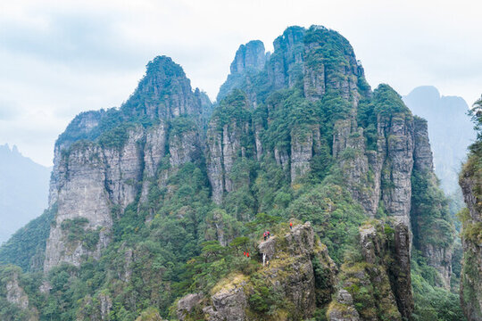 廣西金秀五指山景區(qū)景觀雄奇秀麗