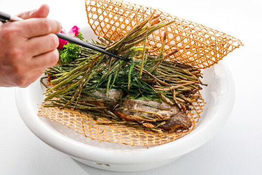 蔥烤雅片魚頭