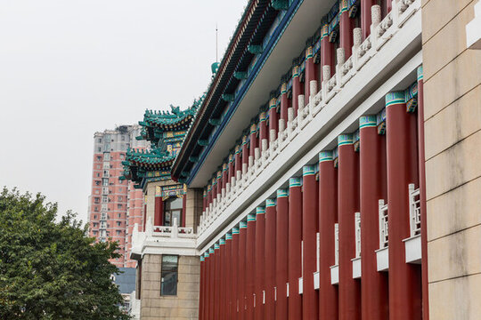 古建筑紅漆立柱