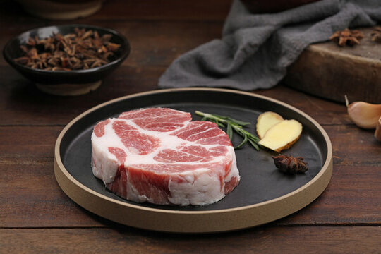 豬梅花肉