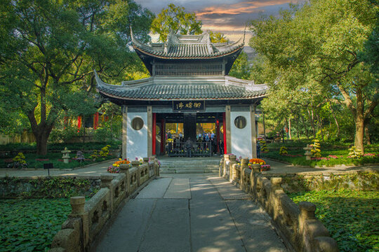 惠山寺御碑亭金蓮橋