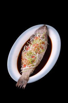 清蒸鴉片魚