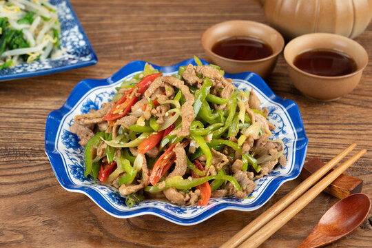 炒里脊肉絲