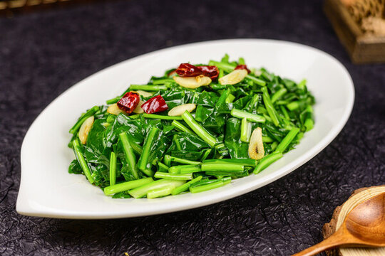 熗炒板藍(lán)根