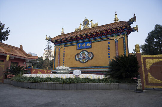 成都鐵像寺水街
