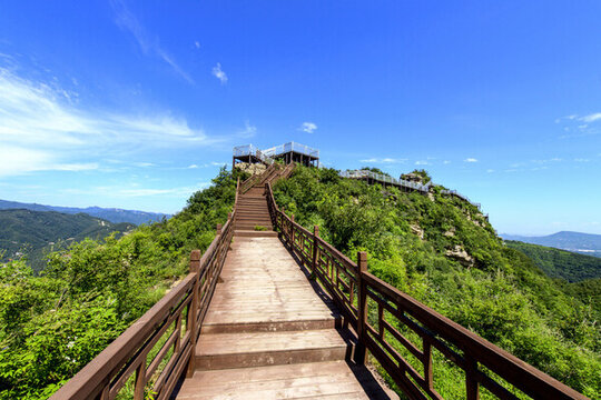 高山丘壑