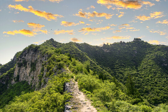 高山丘壑