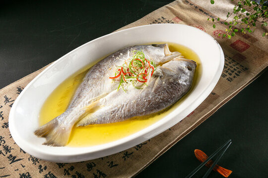 拉菲大黃魚
