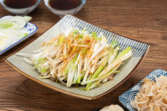 涼拌蔥