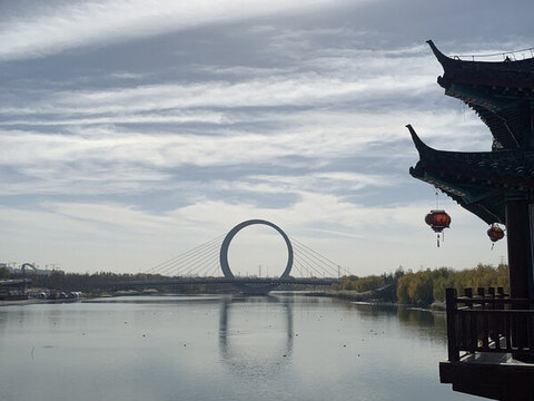 蝶湖公園戒指橋