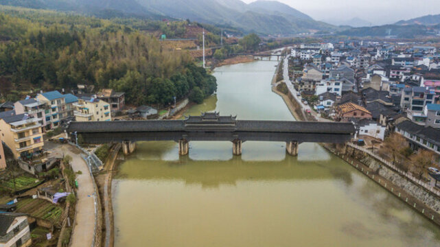 浙江龍泉小梅龍慶橋