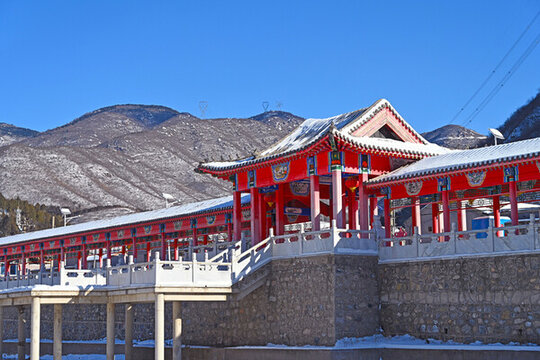 妙峰山雪景