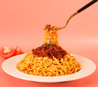 意式番茄肉醬面