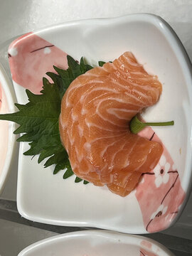 生魚片