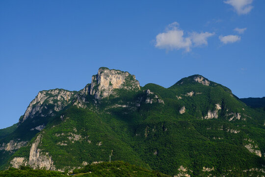 湖北宜昌長(zhǎng)陽(yáng)清江畫廊自然風(fēng)光