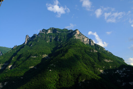 湖北宜昌長(zhǎng)陽(yáng)清江畫(huà)廊自然風(fēng)光
